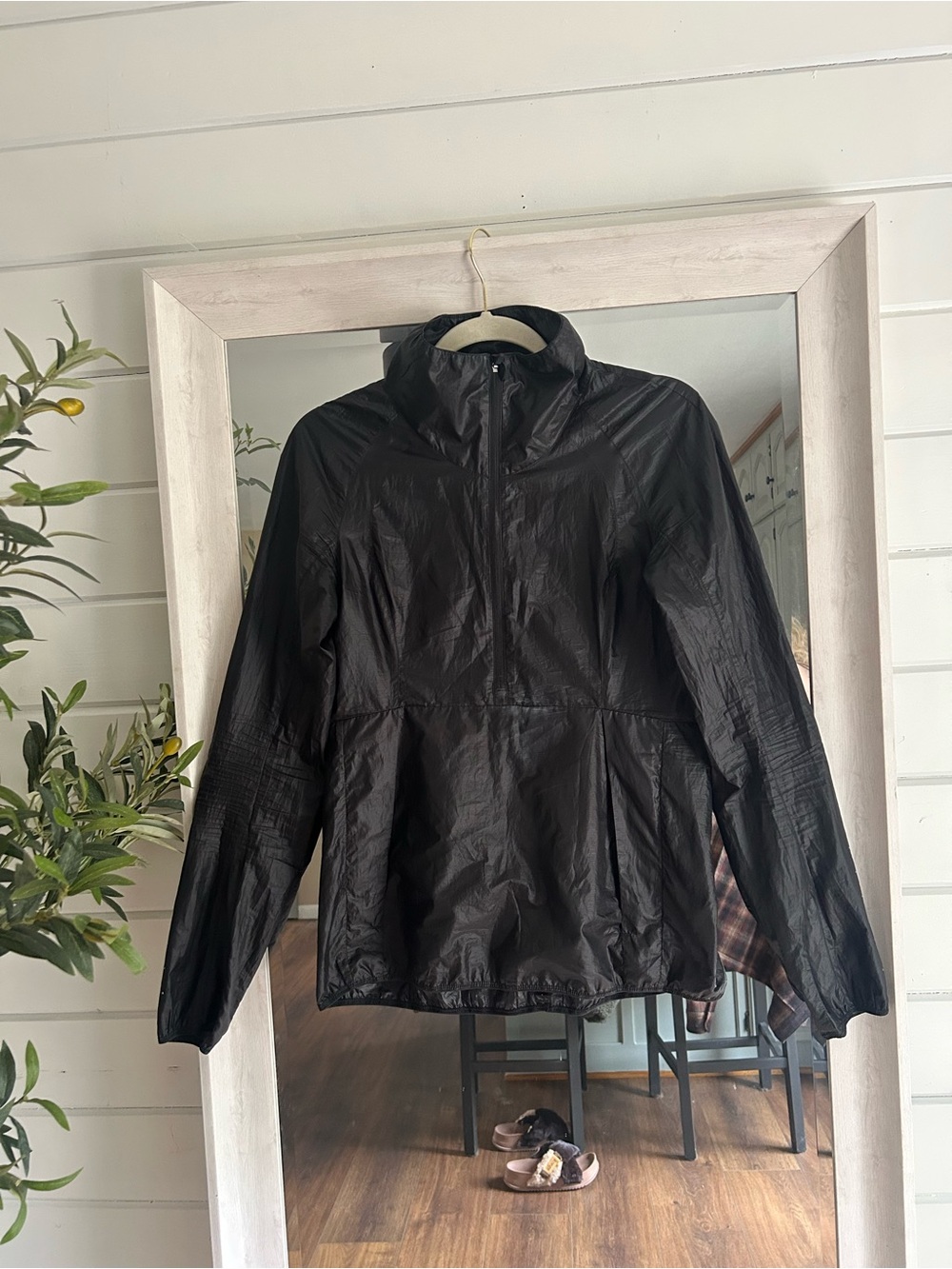 lululemon athletica Black Lightweight Hooded Utility Jacket